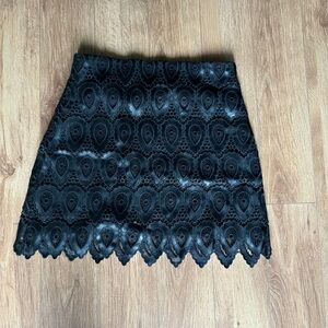 Detailed faux leather skirt